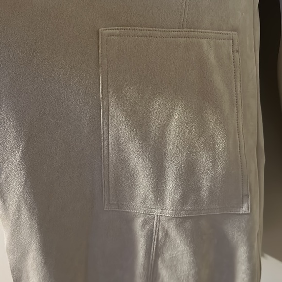 Cream suede jacket - Picture 5 of 6